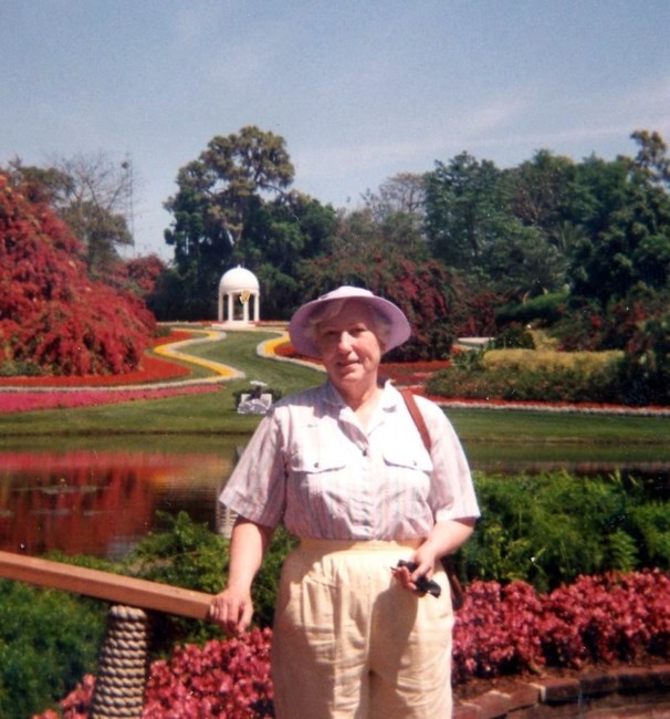 Avis de décès de Joan Theresa Klein