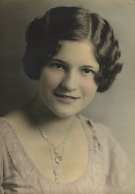 Obituary of Mrs. Helen Big "H" Dorothea Schmidt Clapsadle