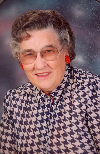 Obituario de Elizabeth "Betty" L. McGlocklin