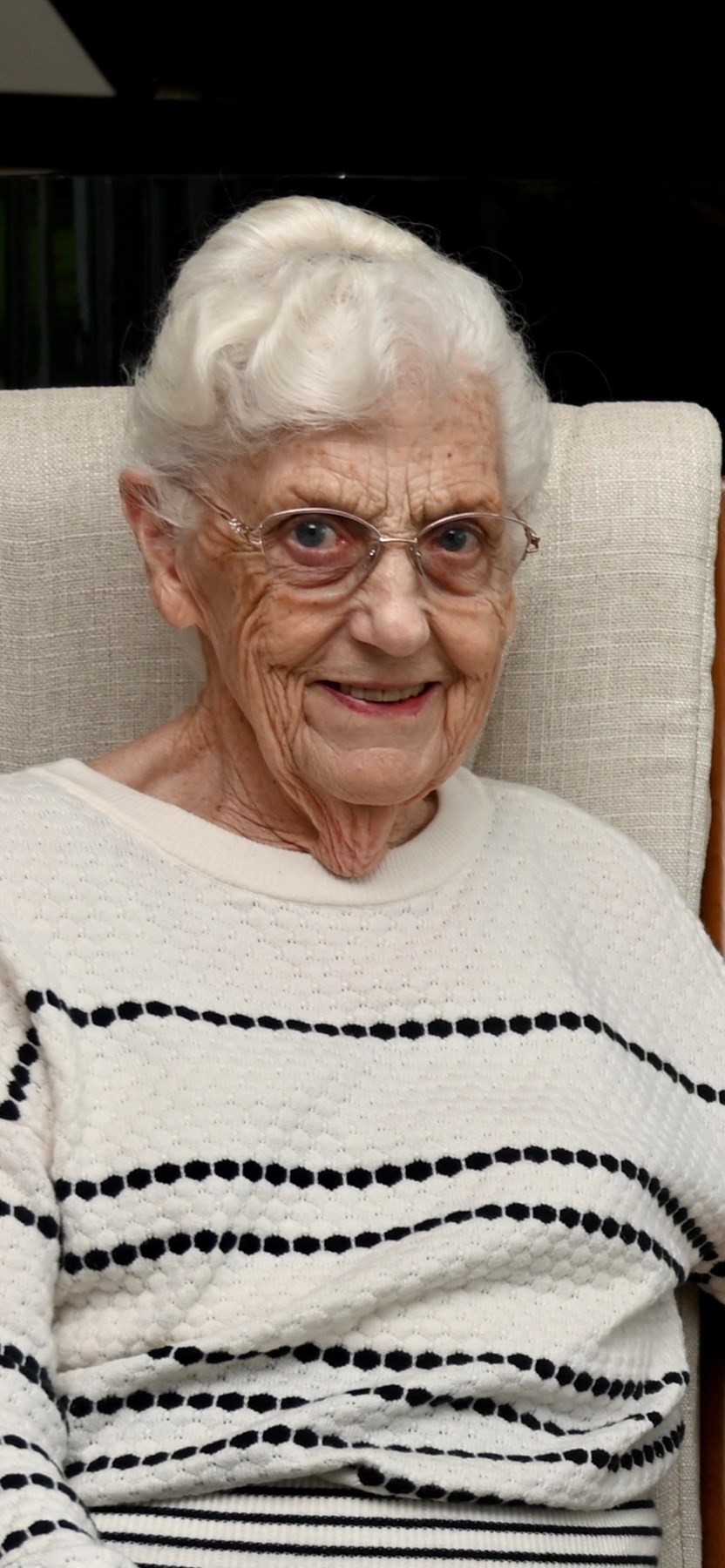 Obituary of Alice Marie Russell