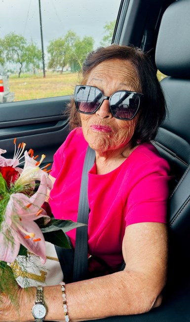 Obituary of Amparo T. Flores