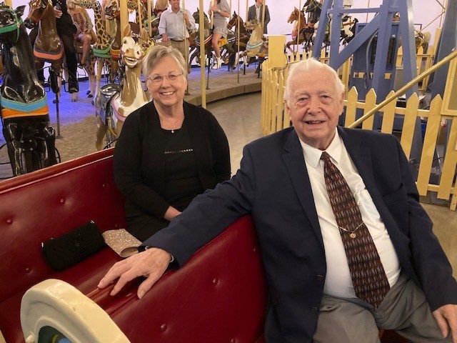 Obituario de James E. Bird