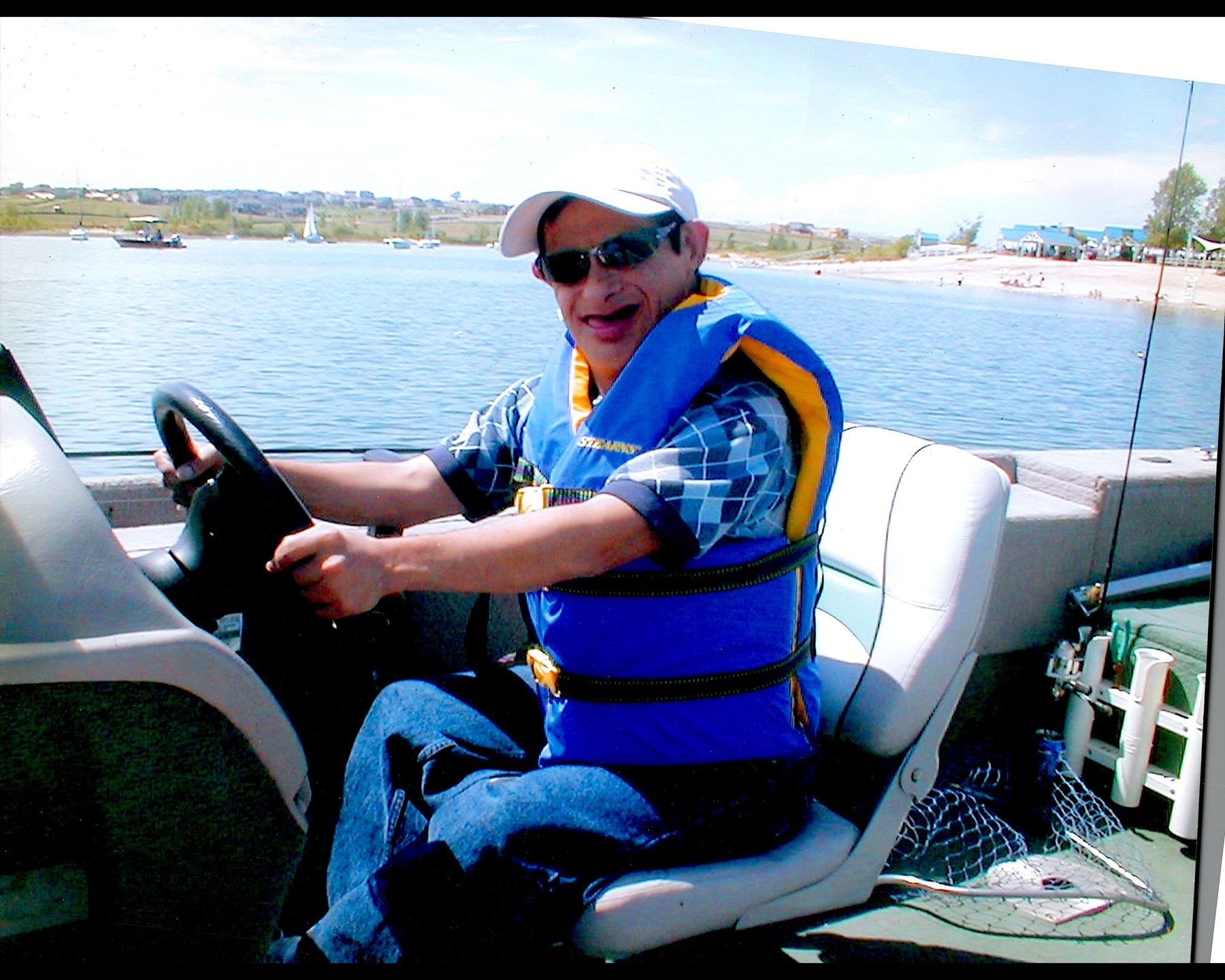 Obituario de Eugenio "God's Little Angel" Vivan Valencia