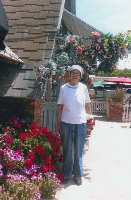 Obituario de Juanita Ceballos