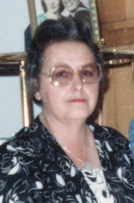 Obituary of Linda Lou Hebert