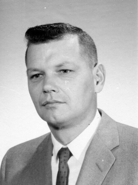 Avis de décès de Dr. Clifton Johnson