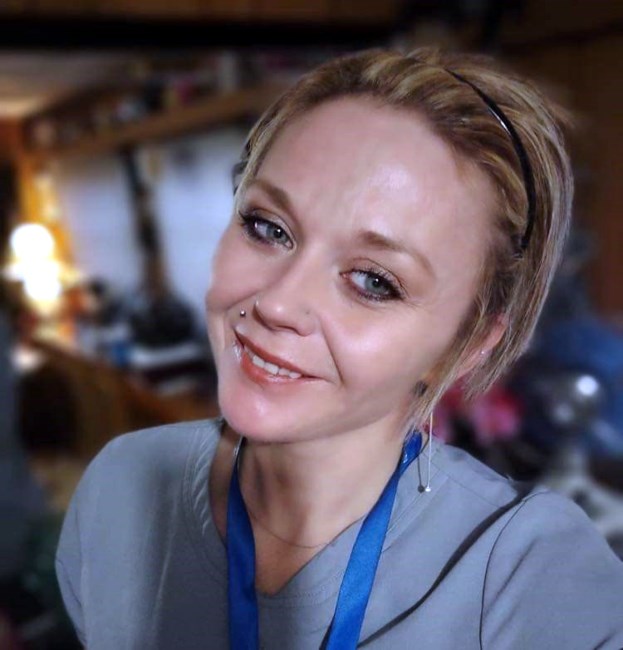 Obituario de Tera Kay Maclam