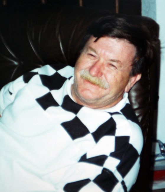 Obituario de Richard Eric Young