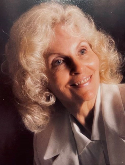 Obituary of Mary "Beth" Elizabeth Farris