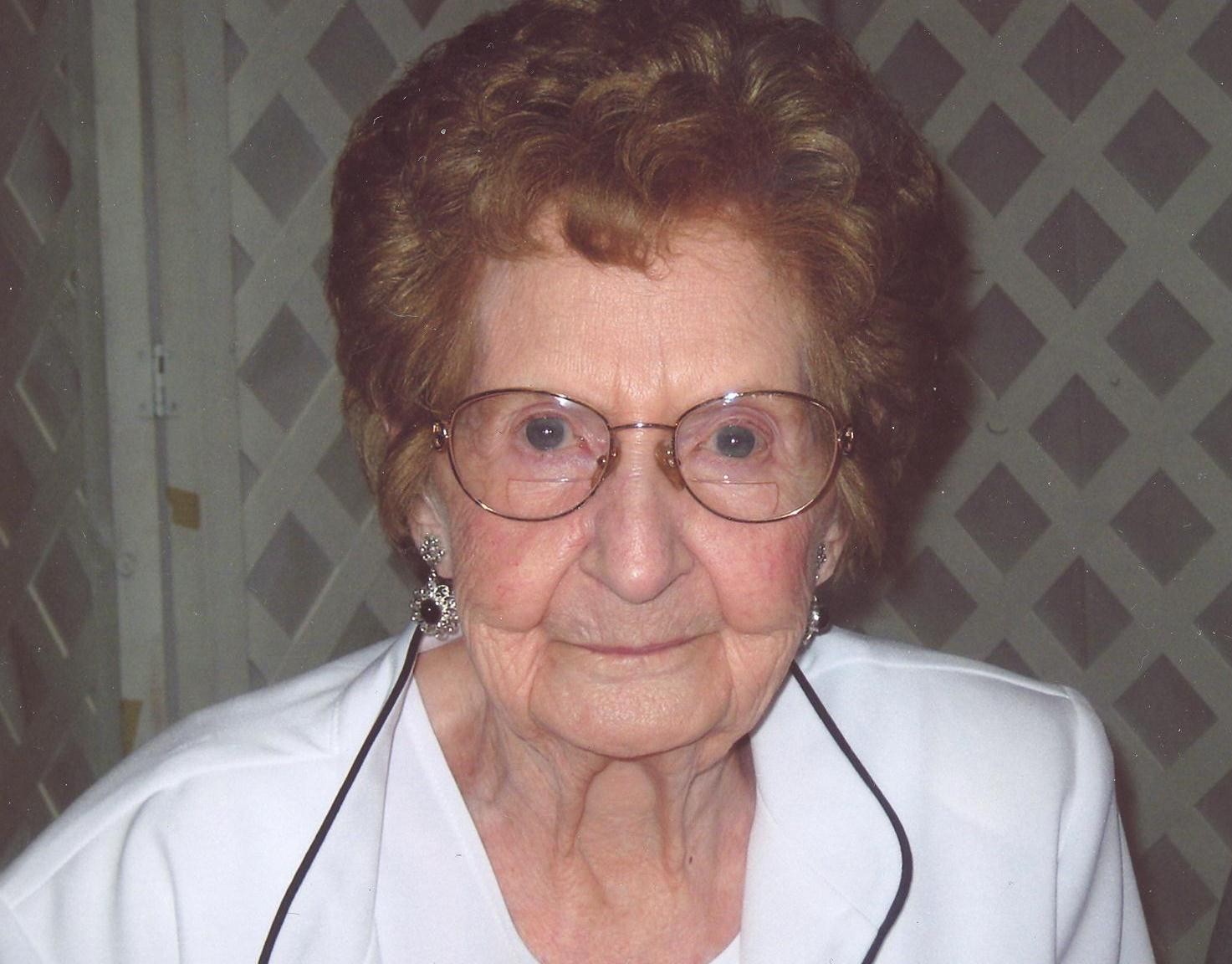 Edna Kuras Obituary Duluth, MN