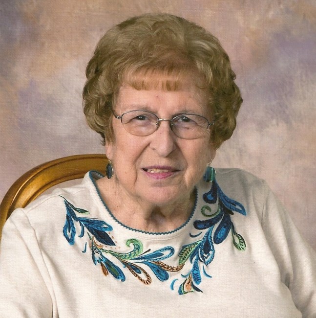 Obituary of Phyllis DeRhodes White