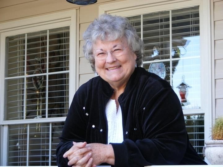 Obituary of Felicia "Flash" Looper