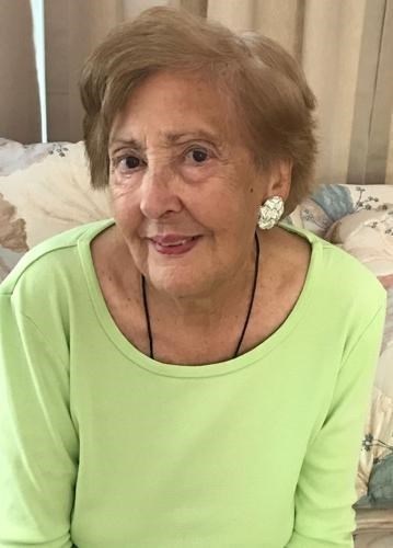 Obituary of Phyllis "Fifi" Deguzis Jennings