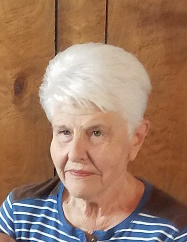 Obituary of Carolyn Ray Roberts