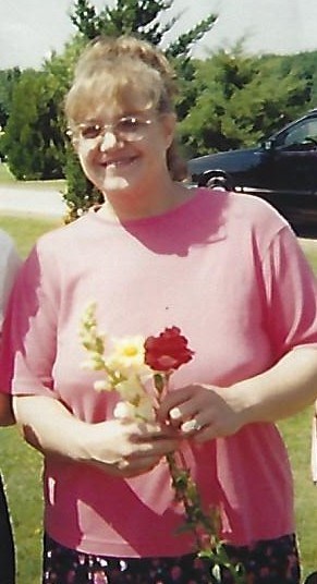 Obituary of Rachelle "Shelly" Rene Aaron