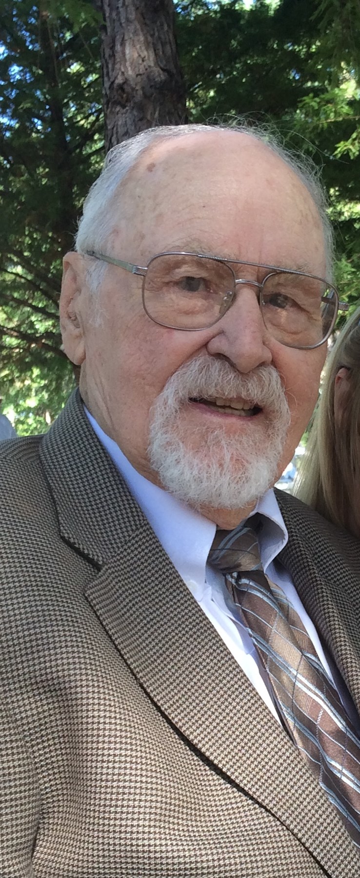 Obituary of Mr. Willie Ogden Ray Jr.