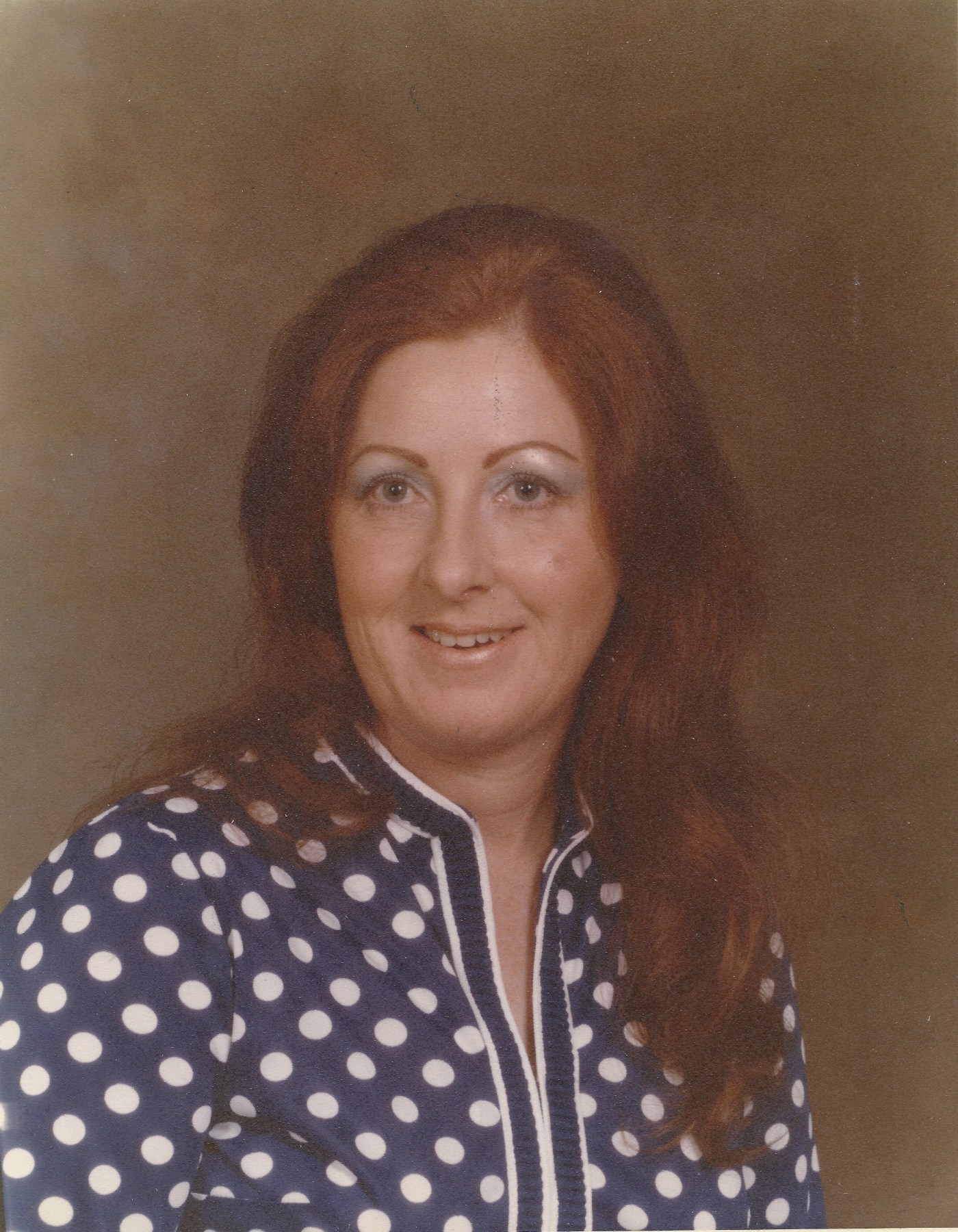 Obituary of Helen (Lisa) Lisa Mae Edwards
