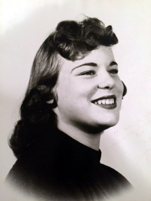 Obituary of Elsie Darlene Chaves