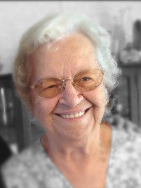 Obituary of Geneva "Jean" M. Wells