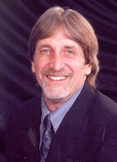 Obituario de Dale Richard Bauer