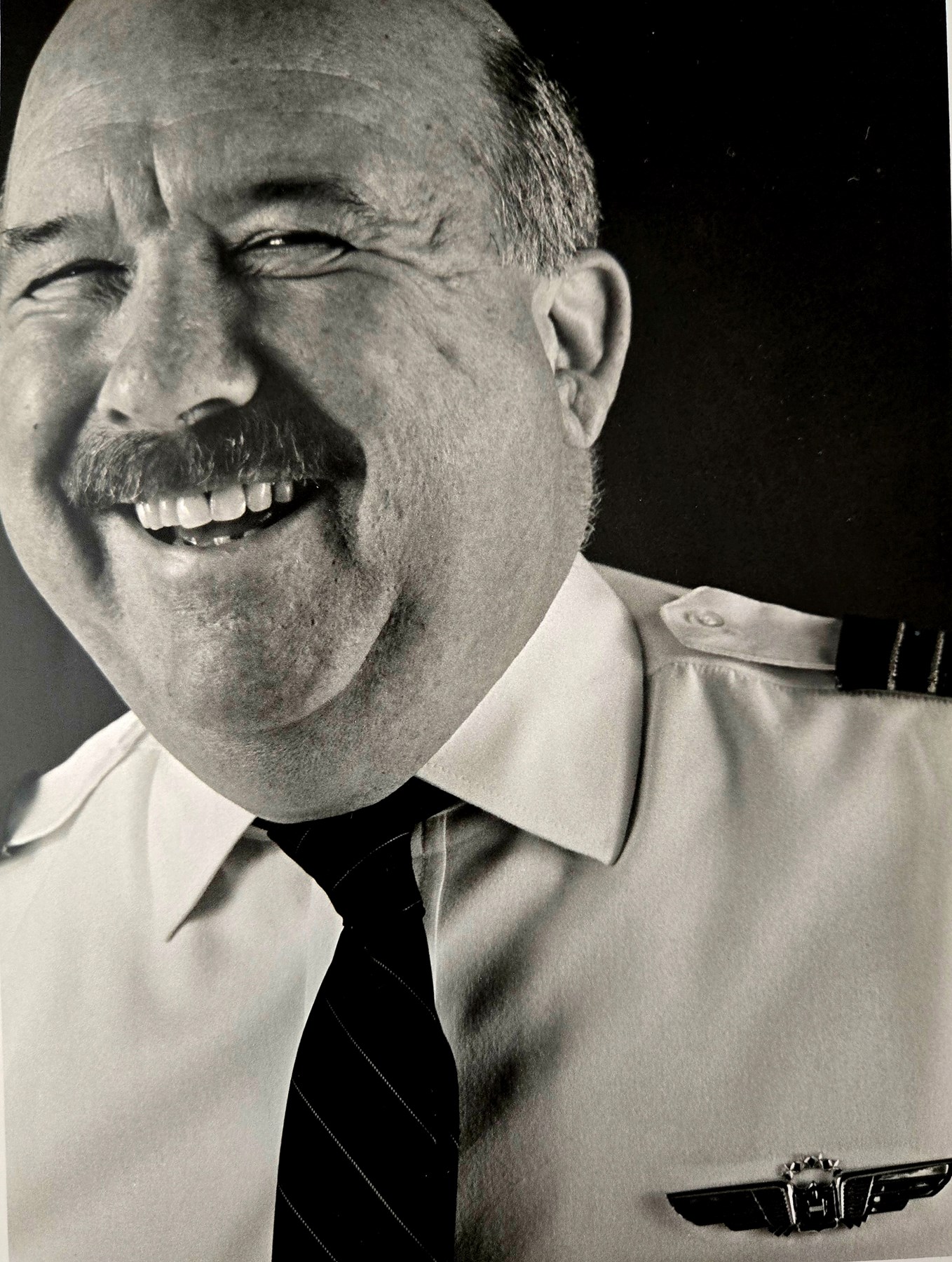 Obituario de Stuart Neil Mitts