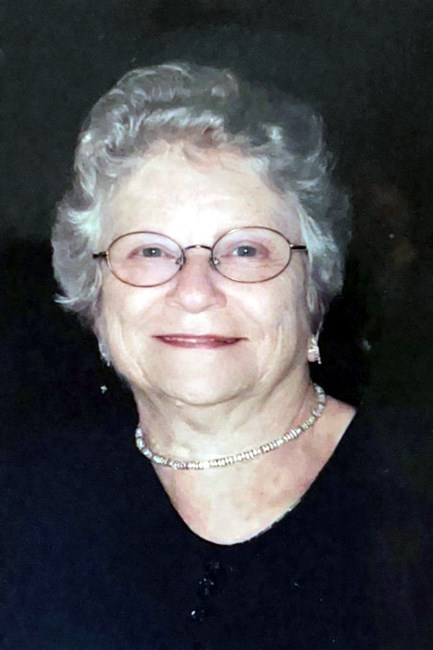 Obituario de Elizabeth M. Larrabee