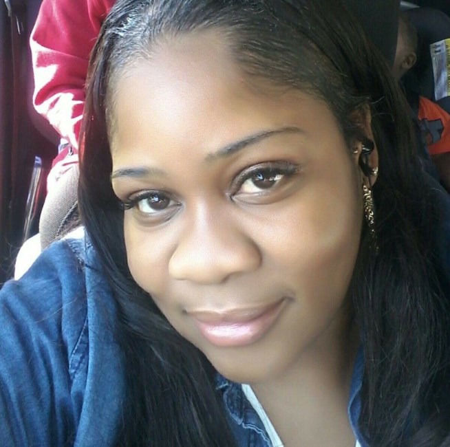 Obituario de Angela Nicole Brown