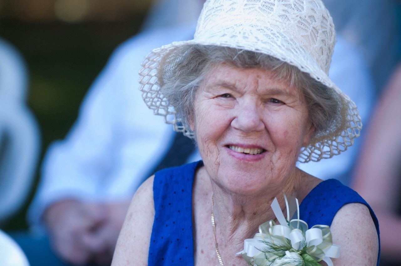 Obituary of Dorothy Elinor Gould