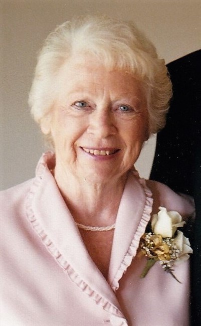 Obituario de Ethel Joan Crowe