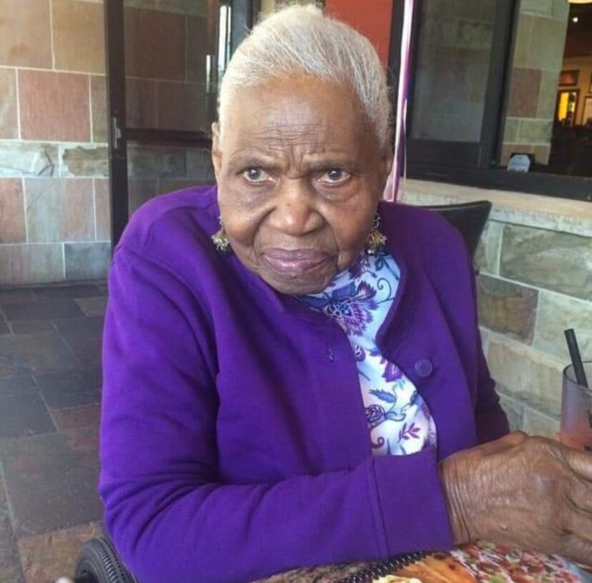 Obituario de Emma Lee Smith