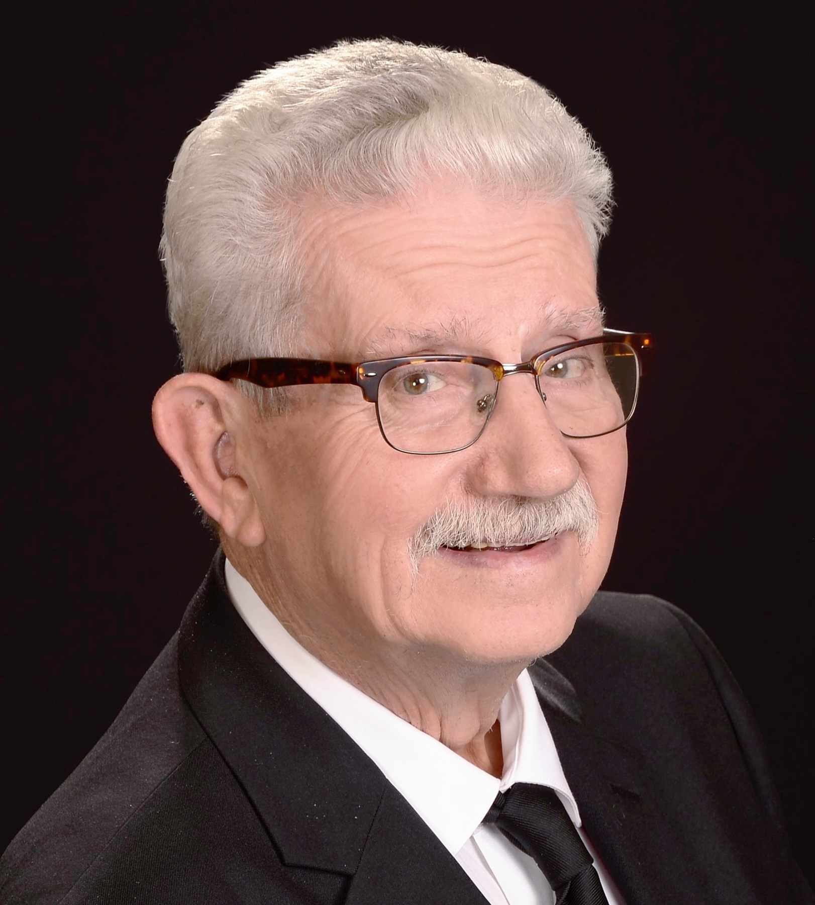 Obituary of Forrest Gary Tharp