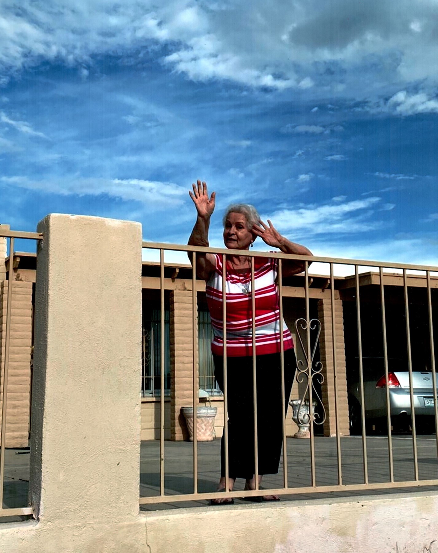 Obituary of Maria Elena Montaño Mata