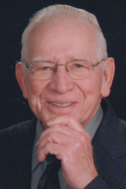 Obituary of Carl Edward Sanders