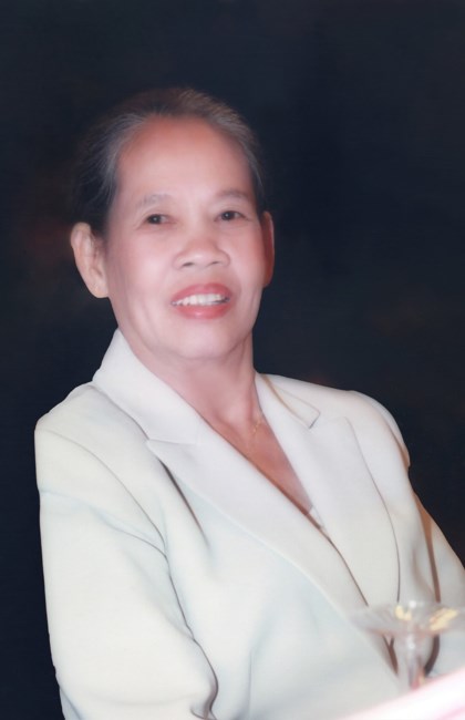 Obituary of Thuoc Thi Hoang