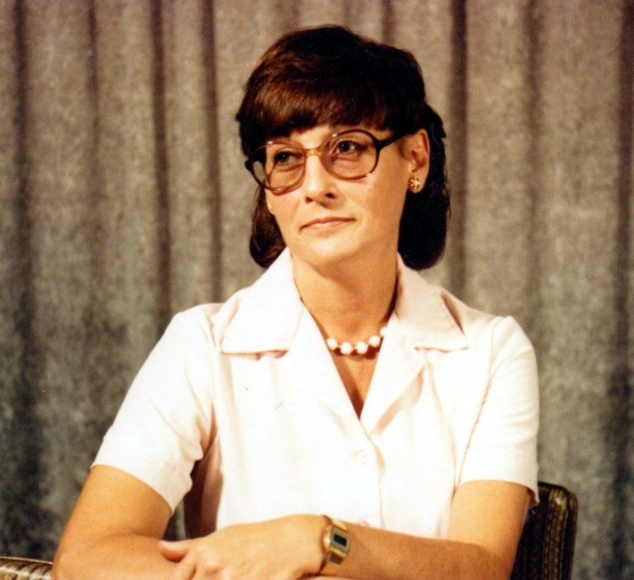 Obituary of Mary Louise Sinclair