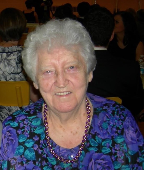 Obituary of Ellie Tews