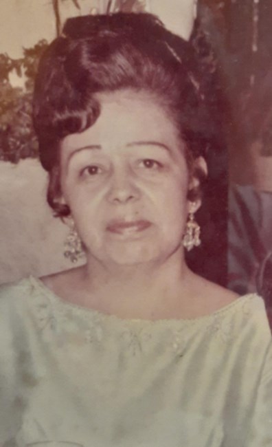 Obituary of Josefina "Majosie" Vazquez