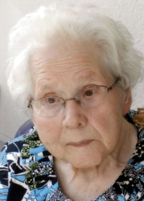 Obituary of Regina Marie Bischoff Knape