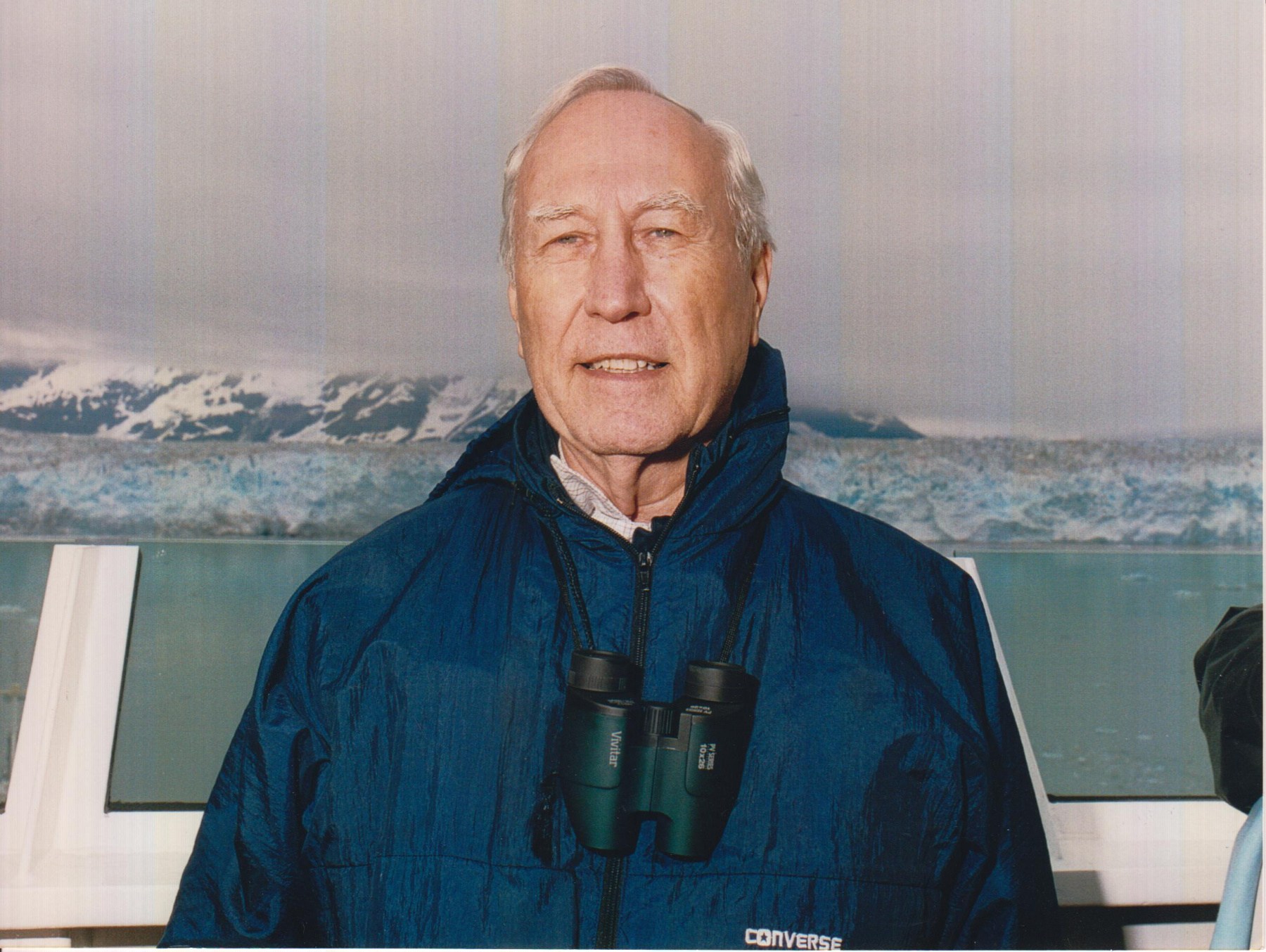 Obituary of Lester Roy Hoffmeister