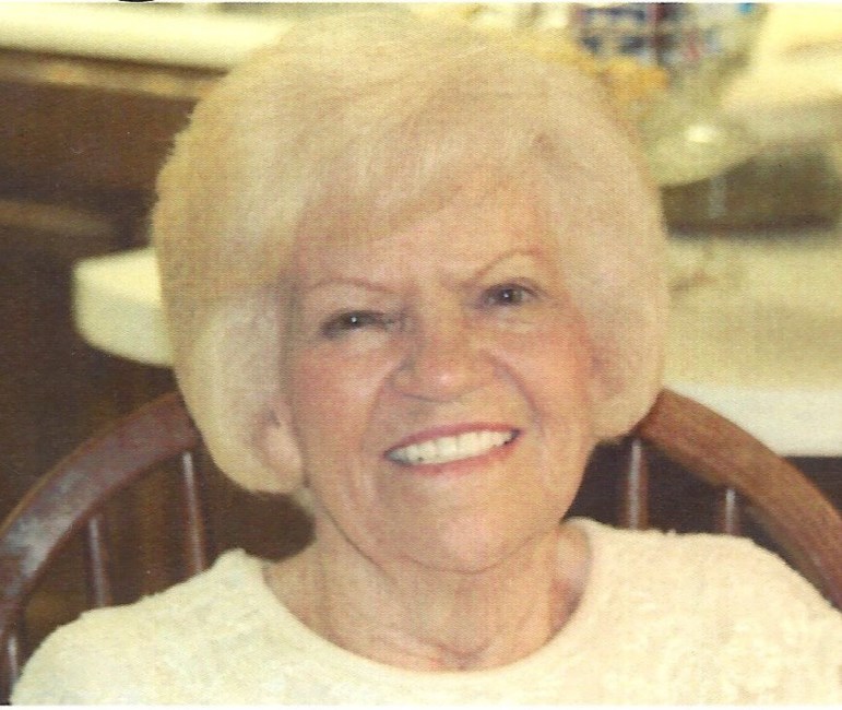 Obituary of Mrs. Naljie Kigee Marie Holcombe Strachan
