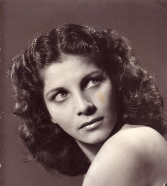 Obituary of Esperanza Alcover Lezcano