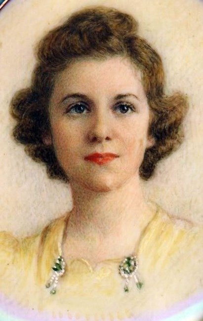 Obituary of Anita deCoppet Molyneux