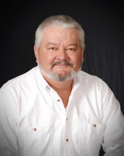 Obituario de Louis Wayne Montgomery