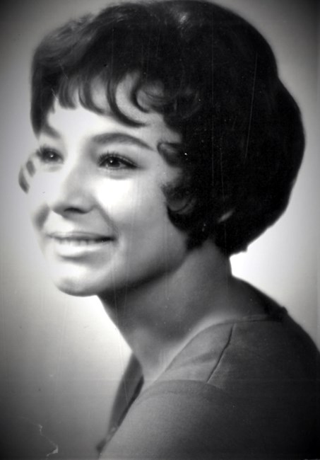 Obituary of Susan Esther Flores