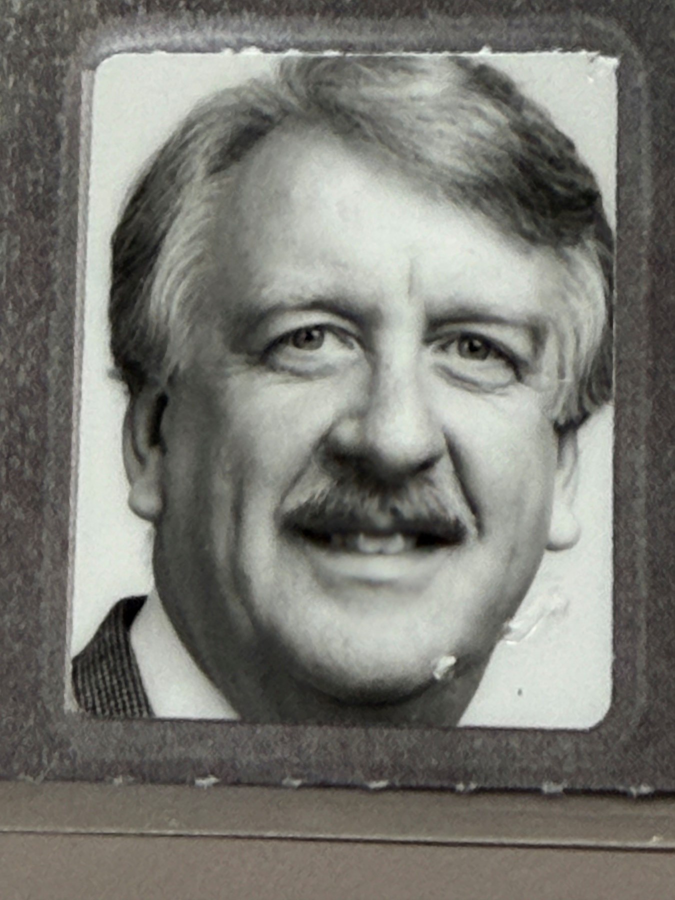 Obituary of Robert Lanier Hull