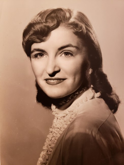 Obituary of Carolyn Elizabeth Conway