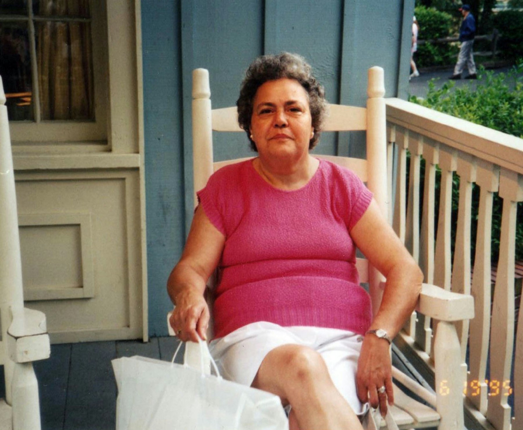 Obituary of Peggy Lee Ponton Lawhorne