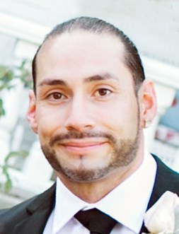 Obituary of Luis Angel De La Paz