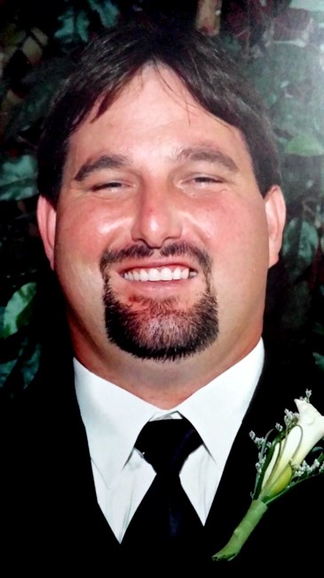 Obituary of Thomas Tommy Edward Renaud