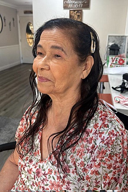 Obituary of Mercedes Diaz